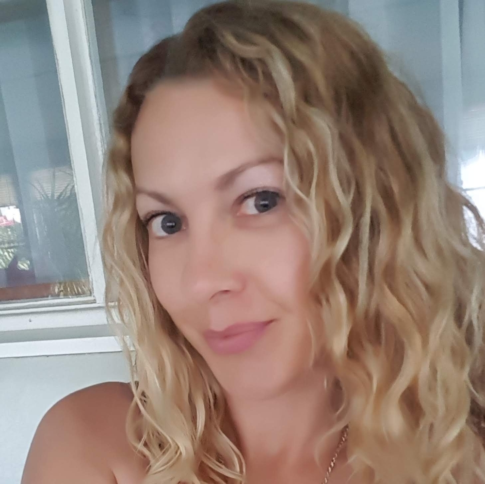 Meet your Posher, Sherry